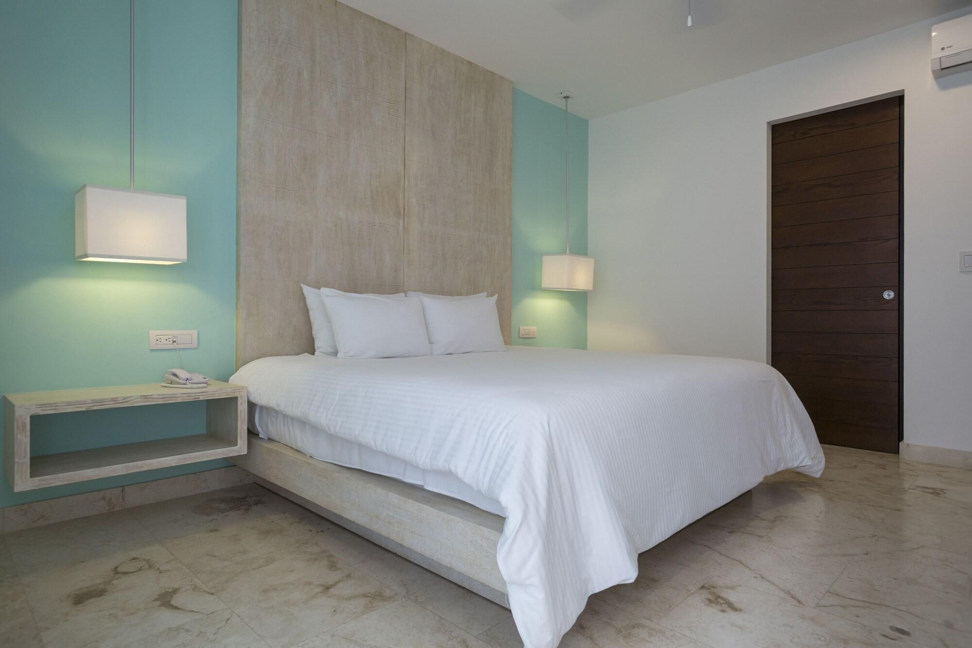 Anah Suites Playa del Carmen Exteriör bild