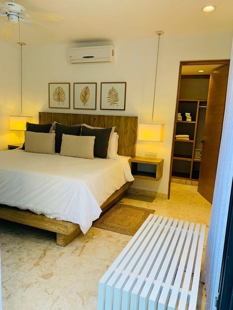 Anah Suites Playa del Carmen Exteriör bild