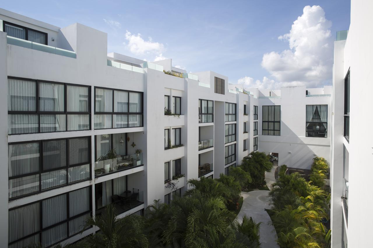 Anah Suites Playa del Carmen Exteriör bild